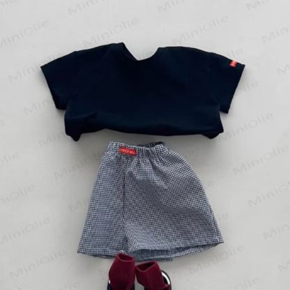 Completo per neonato composto da maglietta a tinta unita e pantaloncini a quadretti in cotone. - Nero - 2-3T - image 3