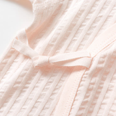 Tutina a tinta unita con motivo orsetto - image 7