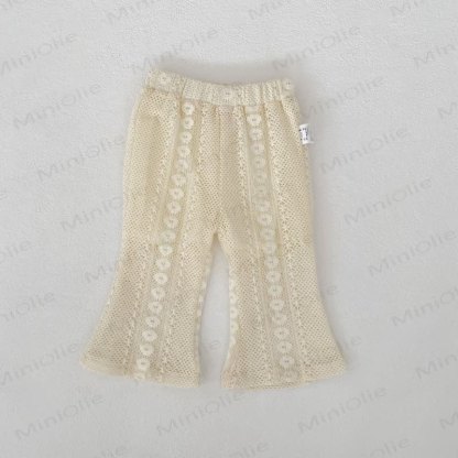 Completo per bambina composto da pantaloni o canotta e pantaloncini in pizzo beige tinta unita. - Beige - 3-4 anni - image 2