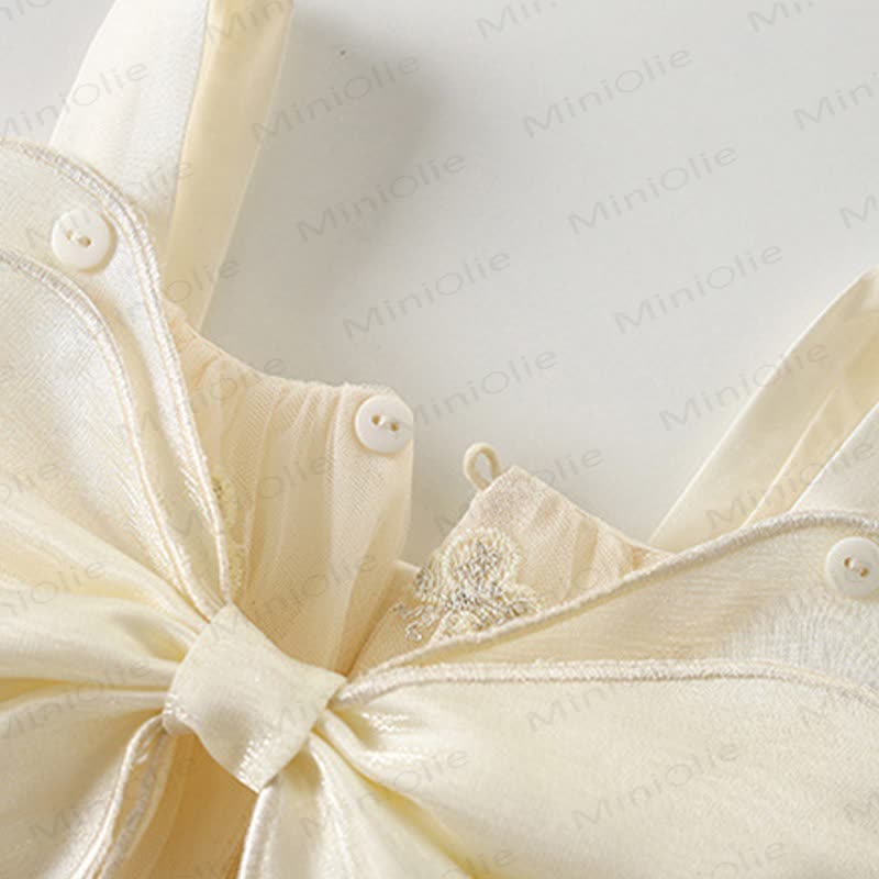 Abito da principessa senza maniche in tulle con fiocco e pizzo per bambina. - image 4