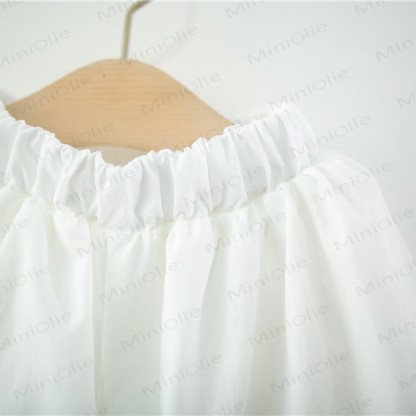 Completo da bambina composto da canotta e pantaloncini in cotone rosa con fiori. - image 8