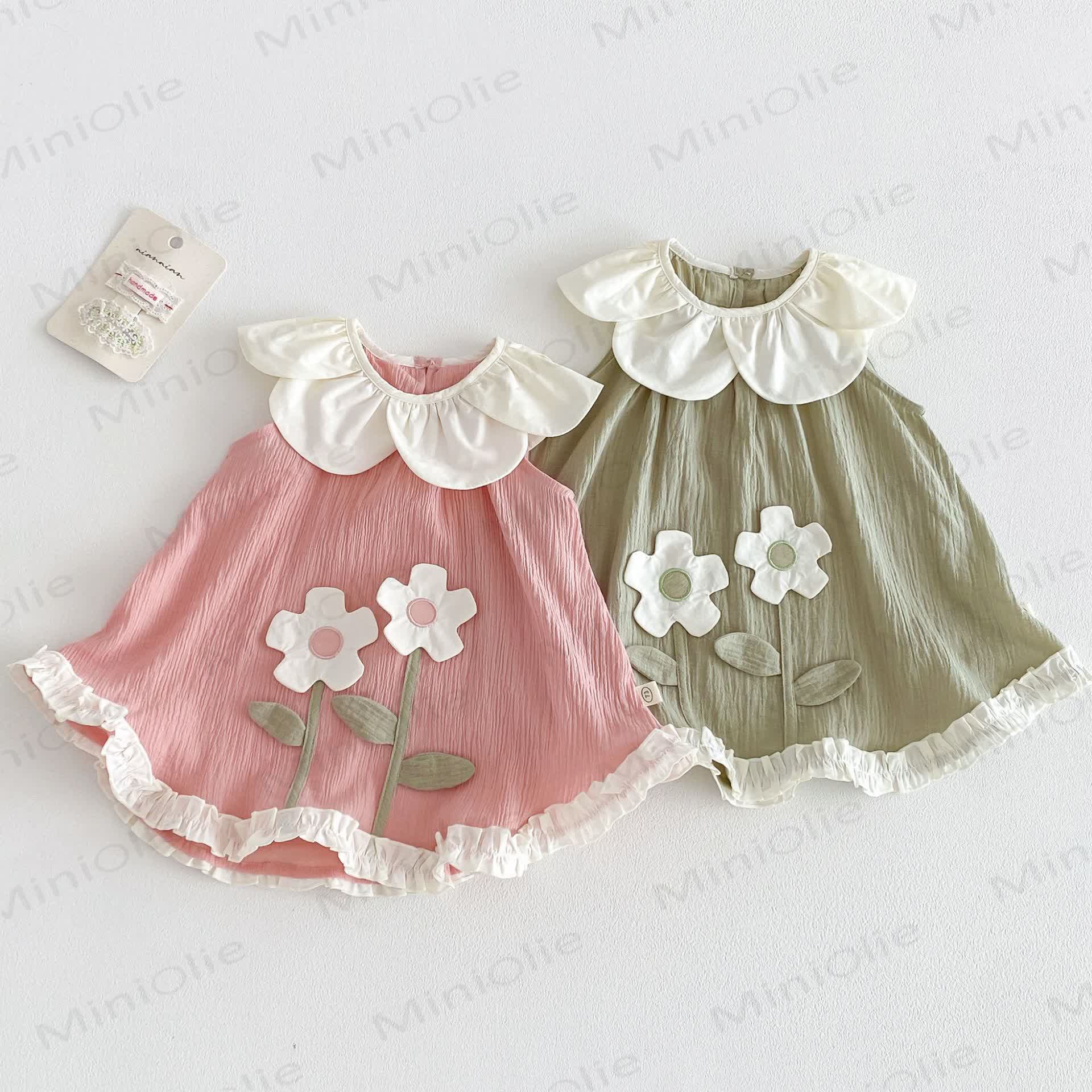 Vestito senza maniche con colletto a petalo e stampa floreale per bambina - image 1