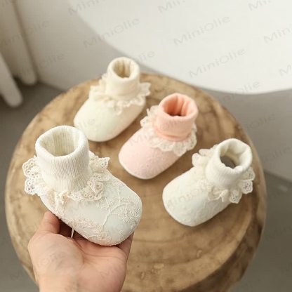 Calzini e scarpe Baby Lace ricamati - image 2