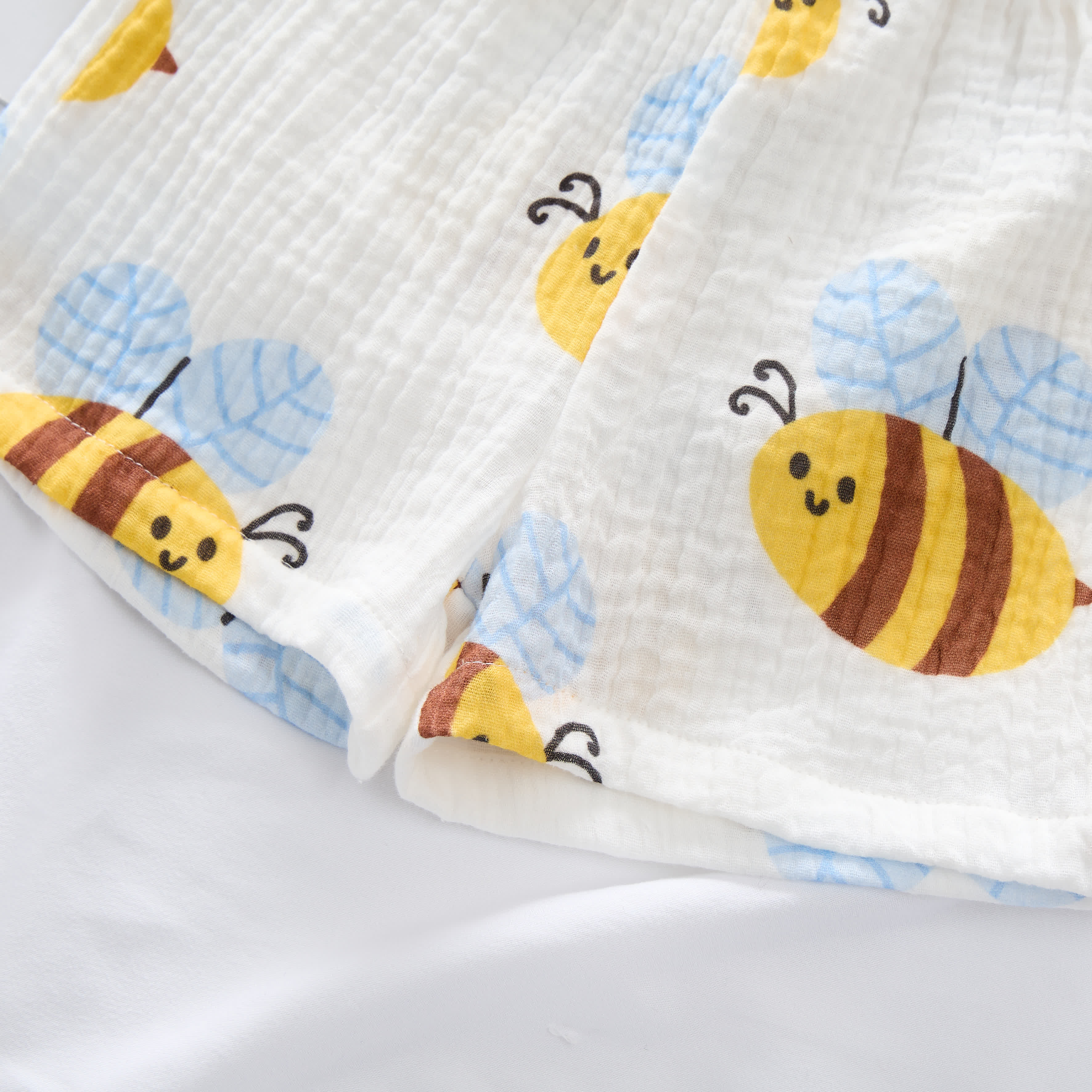 Set di 2 bretelle per bambina con stampa ape. - image 6