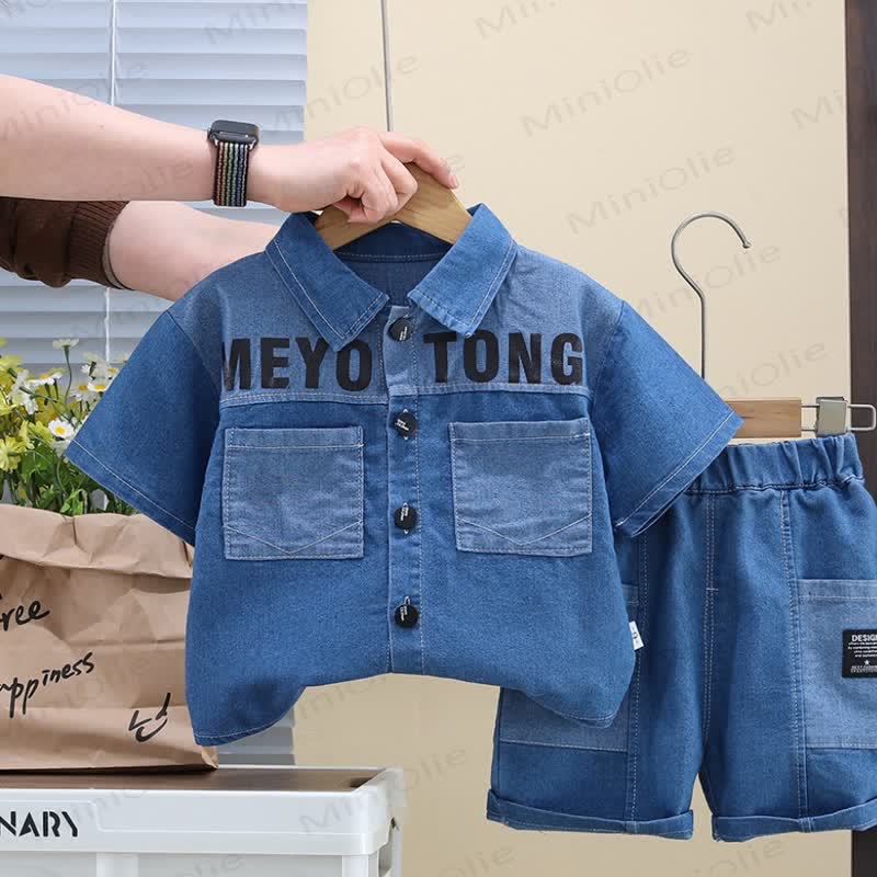 Completo da bambino composto da camicia e pantaloncini in denim. - image 1