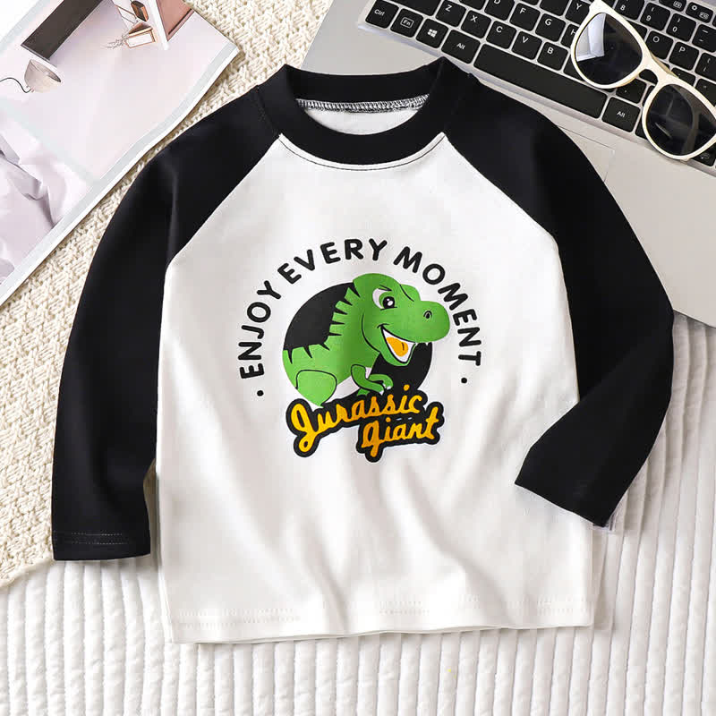 T-shirt in cotone a maniche raglan/a righe con stampa a cartoni animati per neonati e bambini piccoli - Dinosauro Nero - 6-7T - image 15