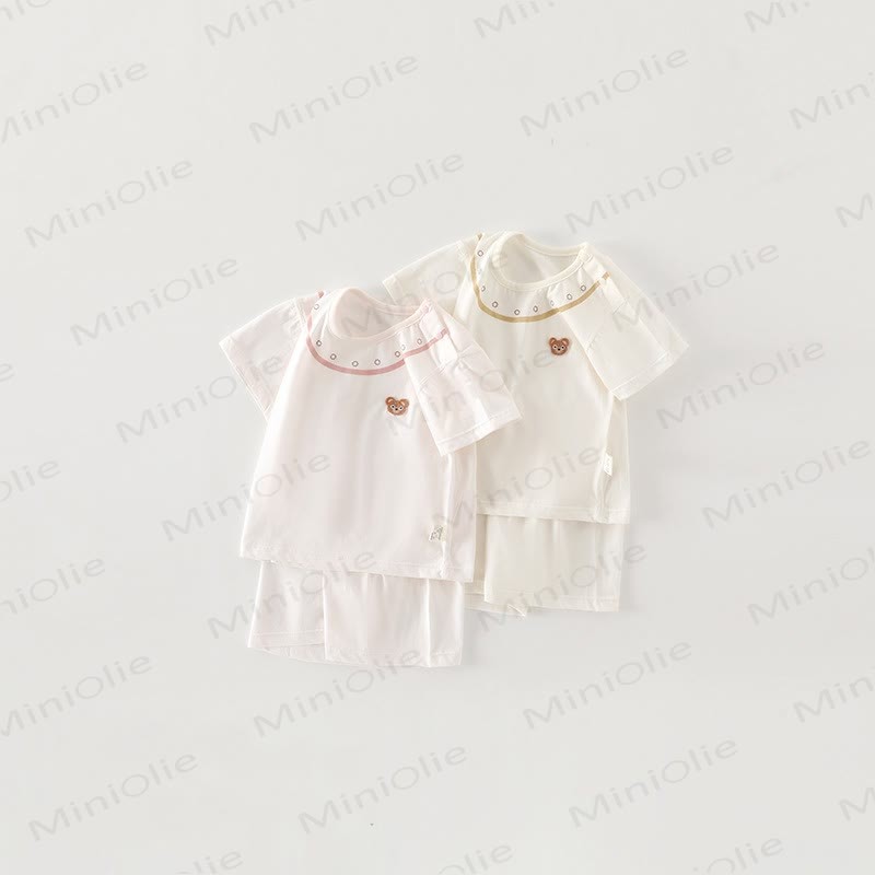 Completo due pezzi con stampa orsetto e pantaloncini - image 1