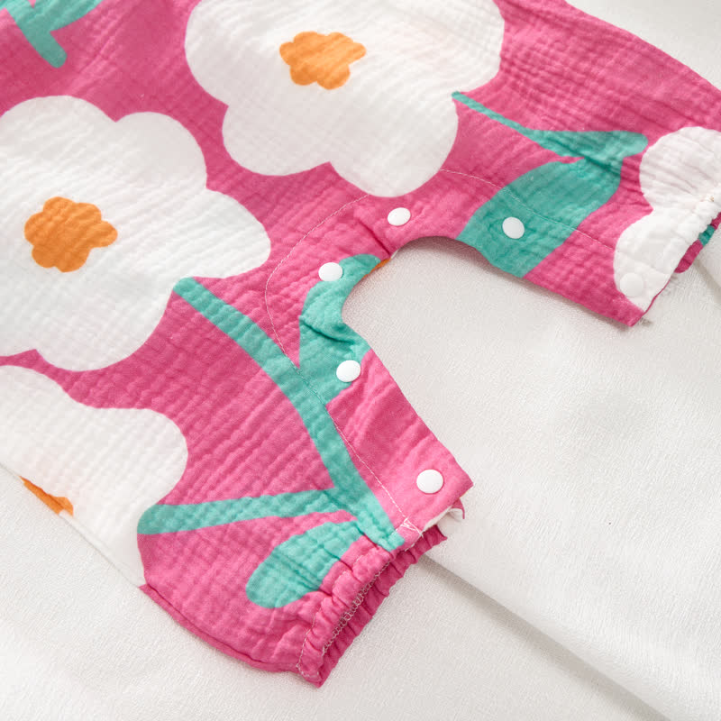 Tutina rosa con stampa margherite e cappellino - image 6