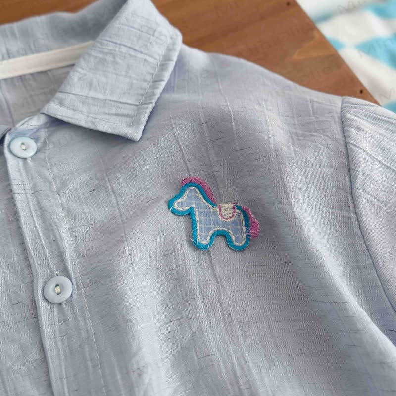 Completo 2 pezzi composto da polo e pantaloncini in lino per bambini - image 7