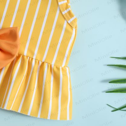 Costume da bagno a due pezzi a righe per bambina. - image 6