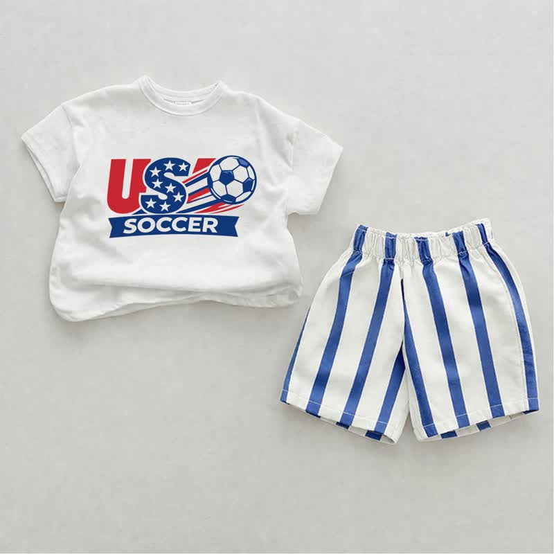 Completo da bambino USA SOCCER con stampa a righe verticali blu e pantaloncini. - Bianco e Blu - 2-3T - image 1