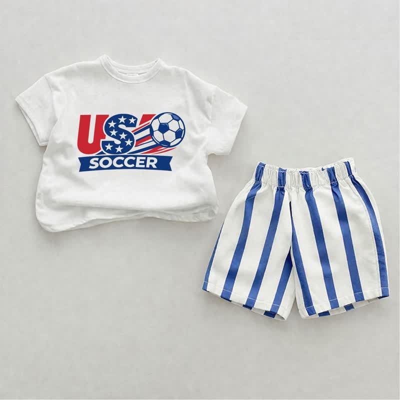 Completo da bambino USA SOCCER con stampa a righe verticali blu e pantaloncini. - Bianco e Blu - 2-3T - image 1