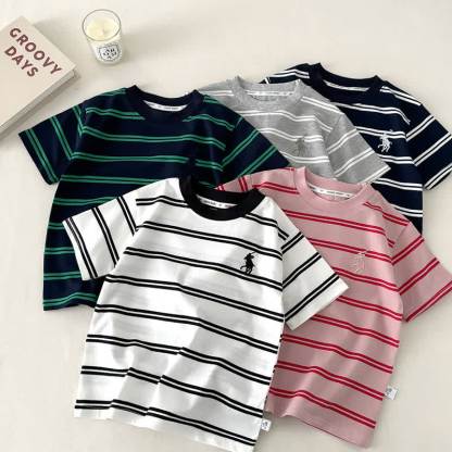 T-shirt girocollo a righe ricamata per bambini - image 1