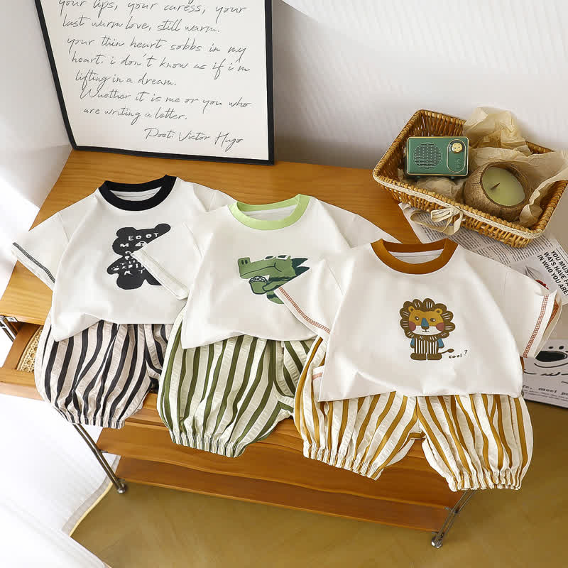Completo da bambino composto da maglietta con stampa animalier e pantaloncini a righe, due pezzi. - image 1
