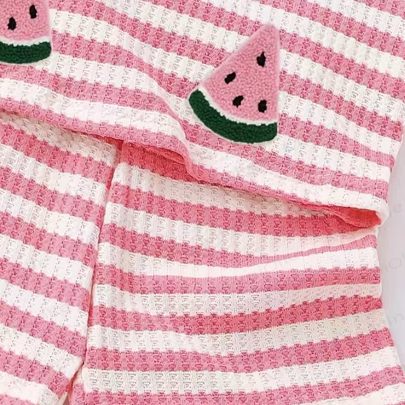 Completo da bambina composto da canotta e pantaloncini in maglia a nido d'ape con stampa anguria. - image 4
