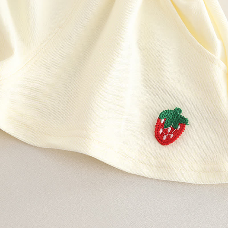 Completo da bambina composto da top con colletto Peter Pan e pantaloncini con stampa fragola, due pezzi. - image 11