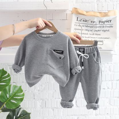 Completo per neonato/a composto da felpa e pantaloni con stampa animalier, due pezzi. - GrayWaffle - 4-5T - image 12