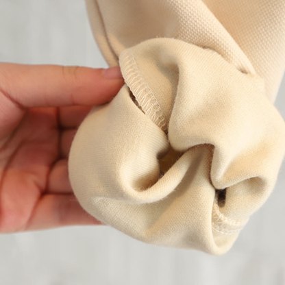 Completo per neonato/a composto da felpa e pantaloni con stampa animalier, due pezzi. - image 31