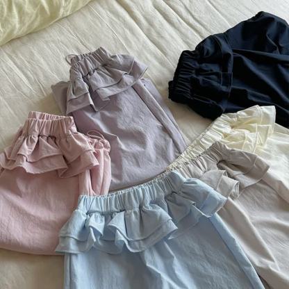 Pantaloni da bambina a tinta unita con volant in vita e coulisse. - image 6