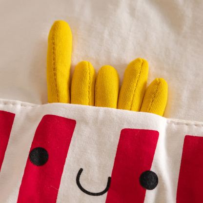 Maglietta beige per bambini con stampa di cibo e animali. - image 8