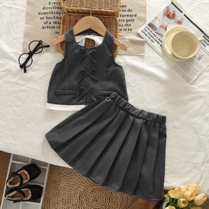 Completo da bambina in stile scolastico, composto da top senza maniche e gonna, due pezzi di colore grigio. - Grigio - 7 anni - image 2