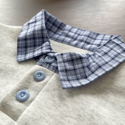 Completo per neonato/a con stampa bassotto, composto da felpa con colletto a strati e pantaloni in denim. - image 5