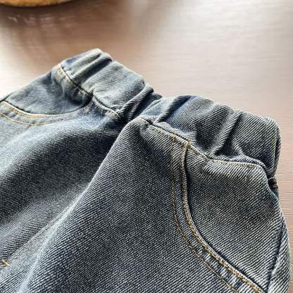Completo per neonato/a con stampa bassotto, composto da felpa con colletto a strati e pantaloni in denim. - image 12