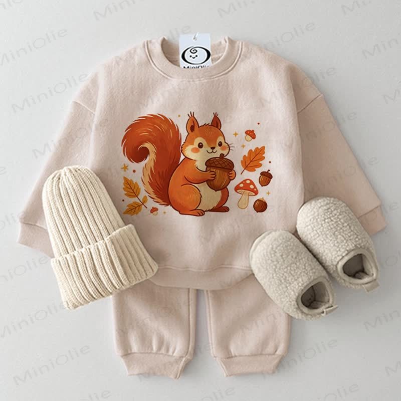 Completo per neonati in due pezzi, beige, con stampa di scoiattolo in stile cartone animato. - Beige - 2-3T - image 1