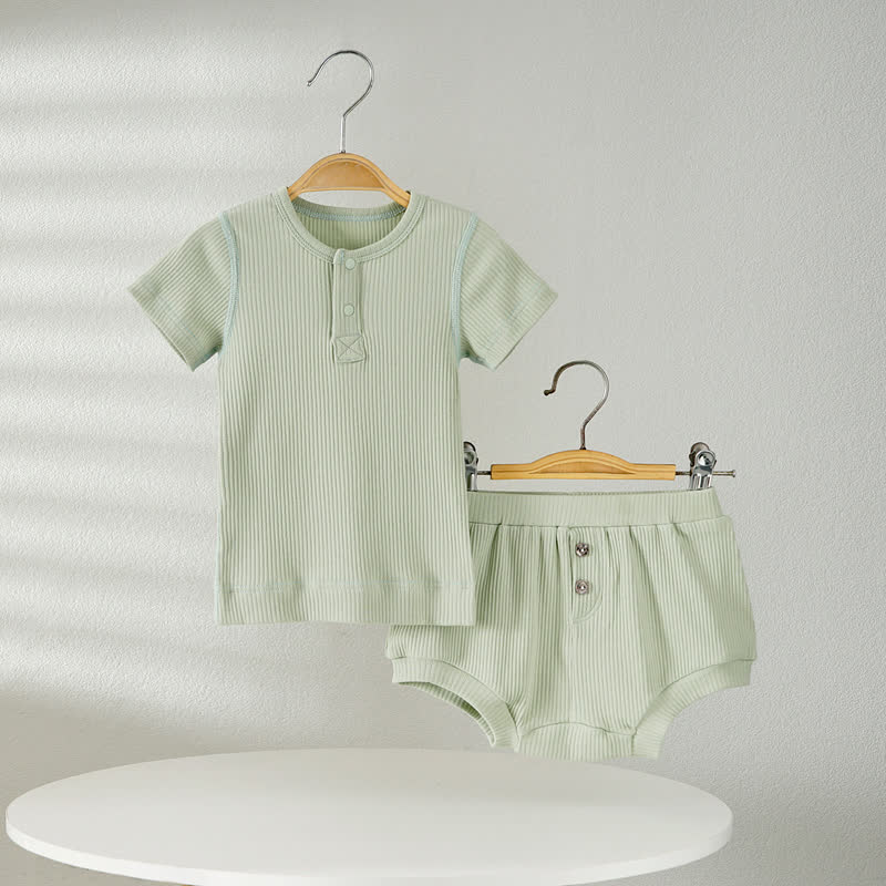 Completo pigiama per neonato composto da maglietta e pantaloncini a coste in tinta unita, due pezzi. - Verde - 2-3T - image 7
