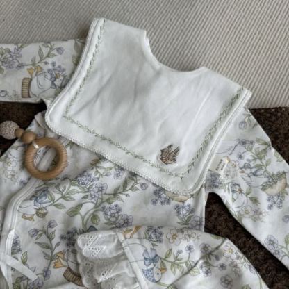 Body a maniche lunghe bianco con stampa botanica per neonati - image 5