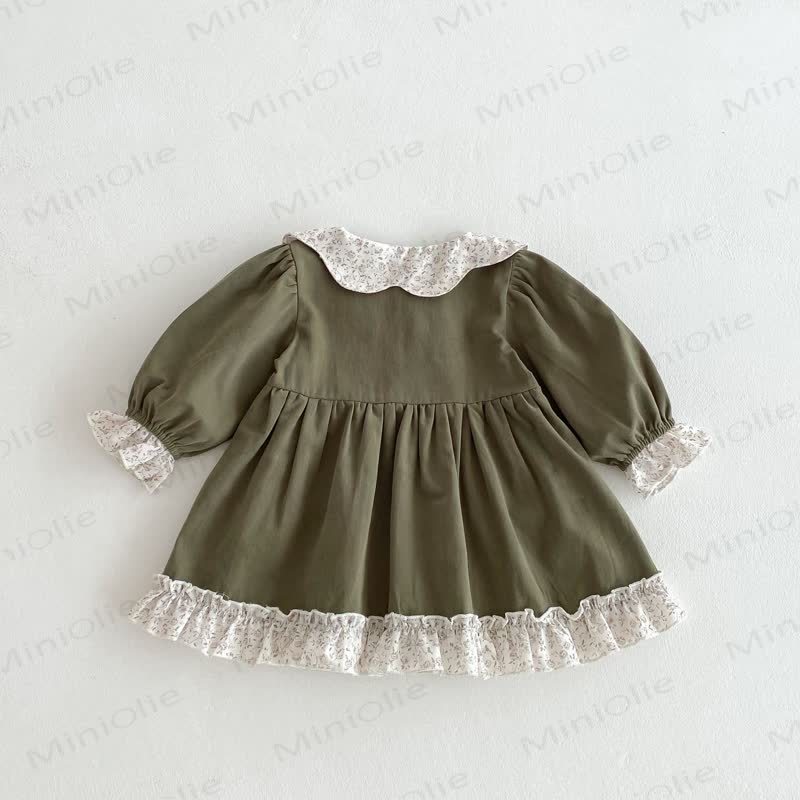 Vestitino da bambina con colletto a fiori e maniche a sbuffo. - image 8