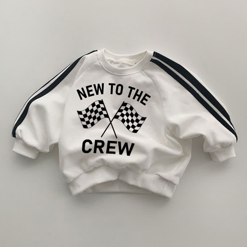 NUOVO ARRIVO NELLA SQUADRA Maglietta bianca a maniche a righe nere con stampa di un bambino e macchina da corsa - Bianco - 2-3T - image 1