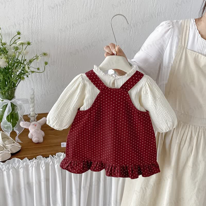 Vestito a salopette da bambina a pois bordeaux con camicetta inclusa - image 3