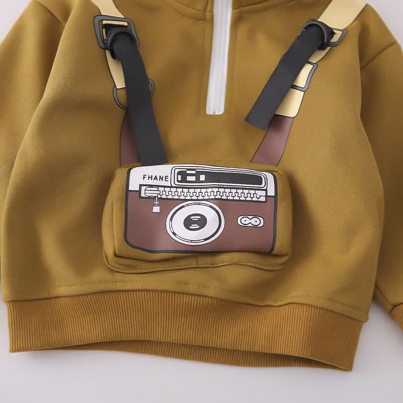 Completo da bambino composto da felpa con mezza zip e pantaloni in denim con stampa a cartoni animati. - image 8
