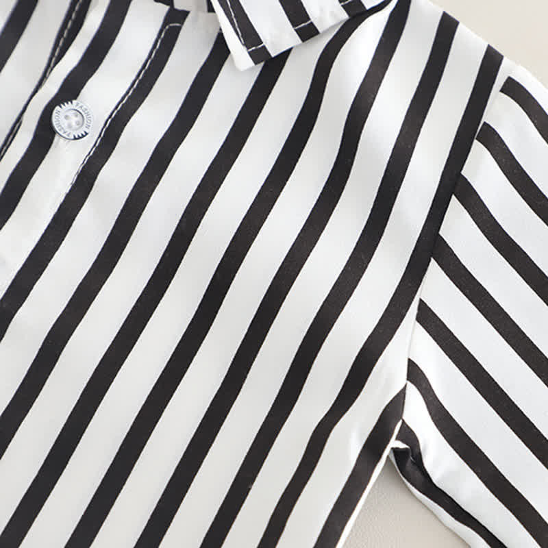 Completo da 3 pezzi per neonato composto da canottiera asimmetrica e camicia a righe. - image 10