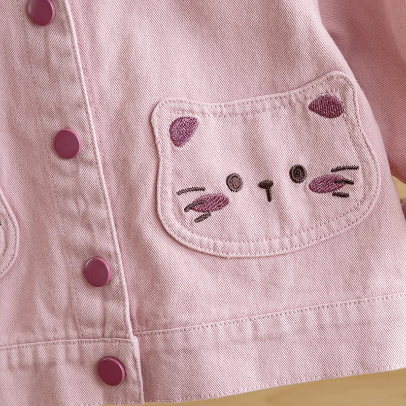 Giacca rosa da bambina con colletto a contrasto e tasche a forma di gatto - image 4