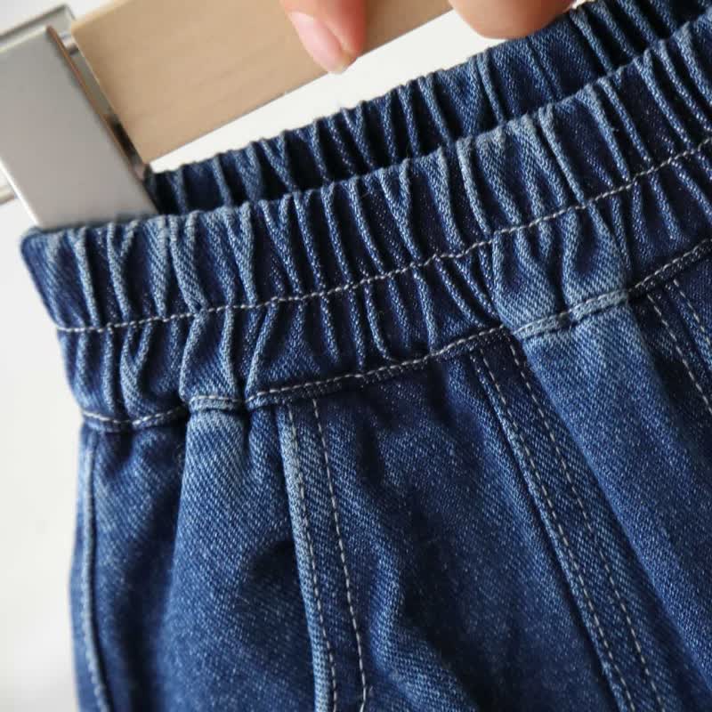 Completo da bambina composto da top in maglia con fiocco e pantaloni in denim. - Pantaloni - 6-7T - image 7