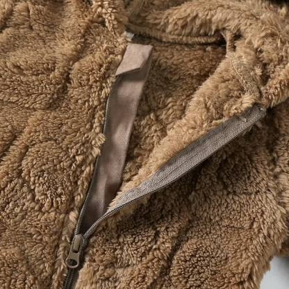 Tutina in pile con cappuccio e orecchie da orsetto Baby Love - image 10