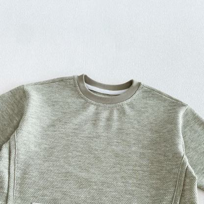 Maglione o pantaloni cargo a tinta unita per bambini piccoli - image 9