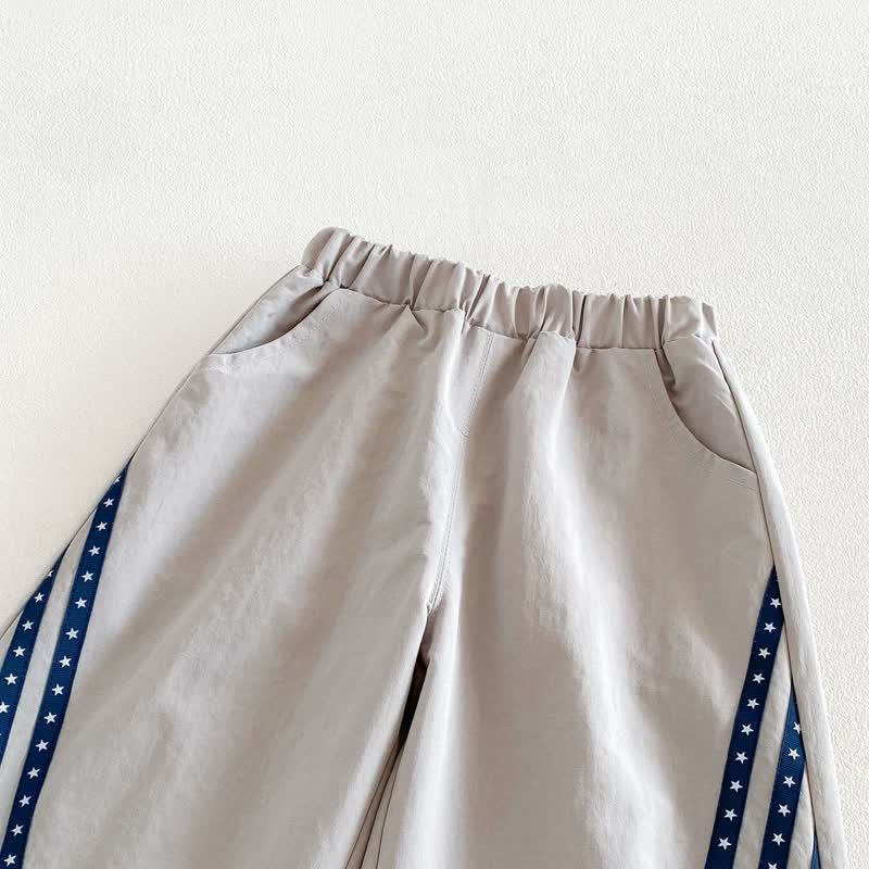 Pantaloni con coulisse a righe a contrasto o maglietta raglan per neonati e bambini piccoli - image 8