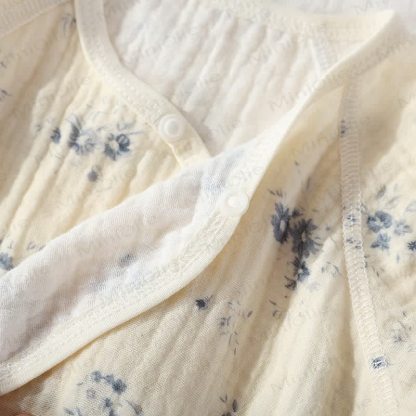 Tutina kimono beige con motivo orchidea e margherita per bambina - image 19