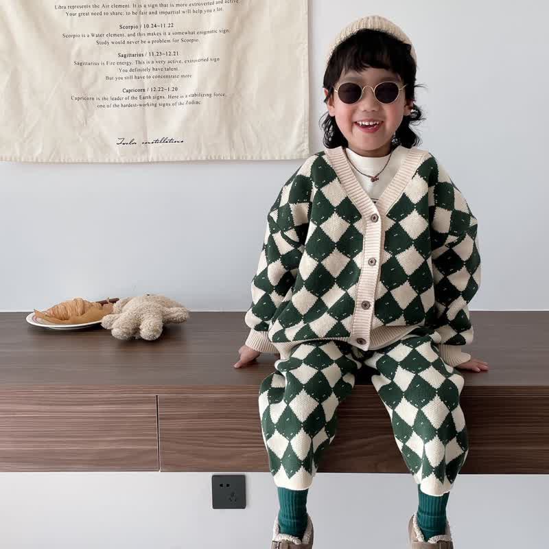 Cardigan/pantaloni a rombi in maglia per bambini - image 10