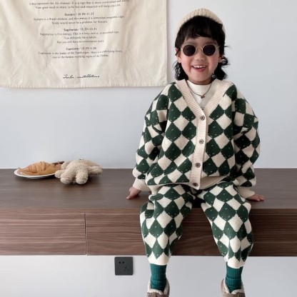 Cardigan/pantaloni a rombi in maglia per bambini - image 10