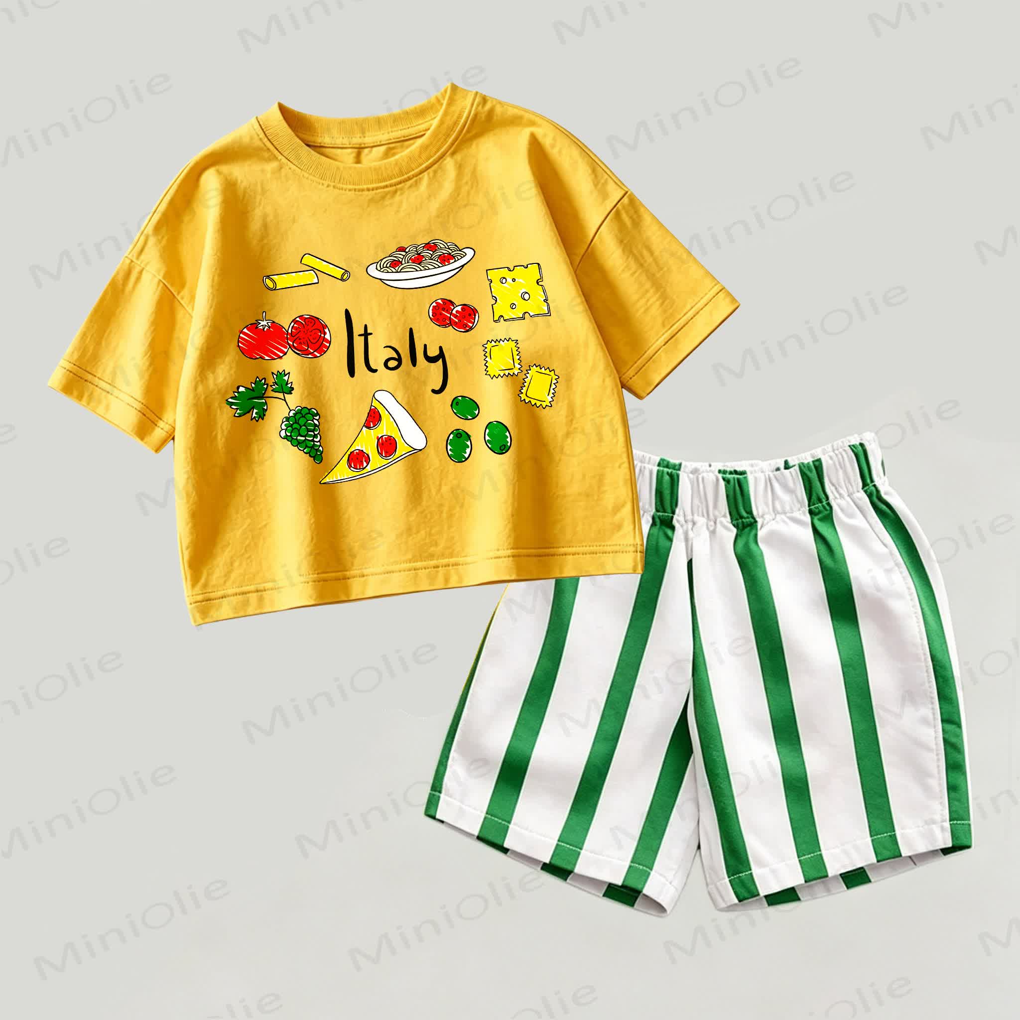 Completo 2 pezzi per neonati ITALIA, composto da top giallo e verde con stampa cibo e pantaloncini a righe. - Giallo e verde - 2-3T - image 1