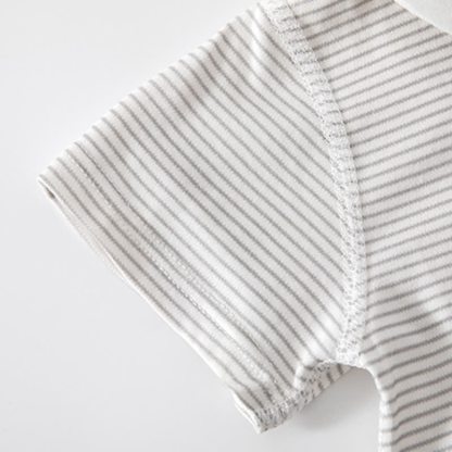 TI AMO BAMBINO Tutina a righe con colletto da marinaio e barca a vela - image 5