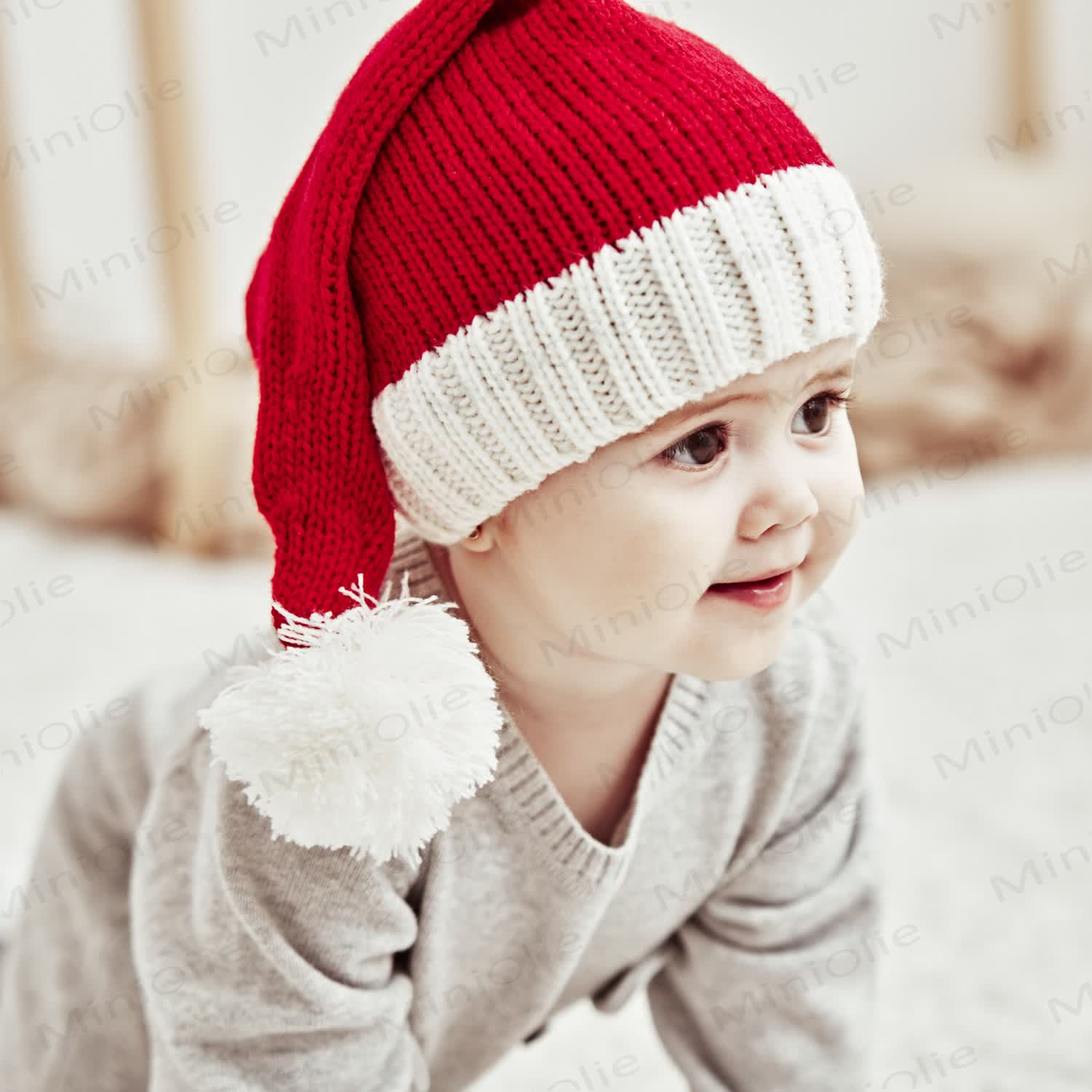 Berretto caldo lavorato a maglia rosso per Natale - image 10