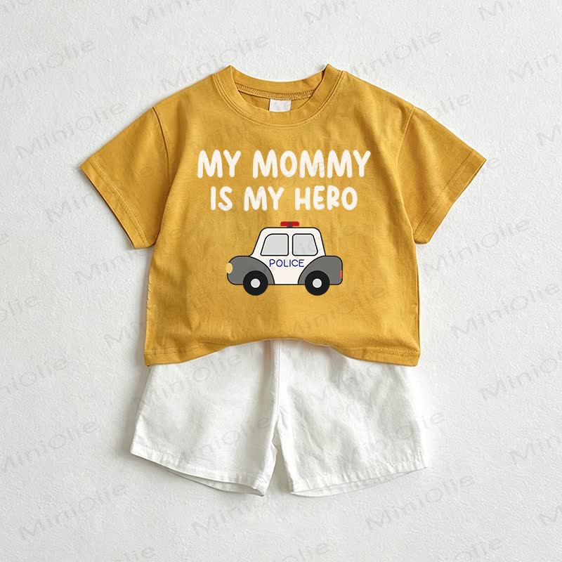 Completo da neonato "La mia mamma è la mia eroina": maglietta e pantaloncini. - Giallo e bianco - 3-5T - image 1