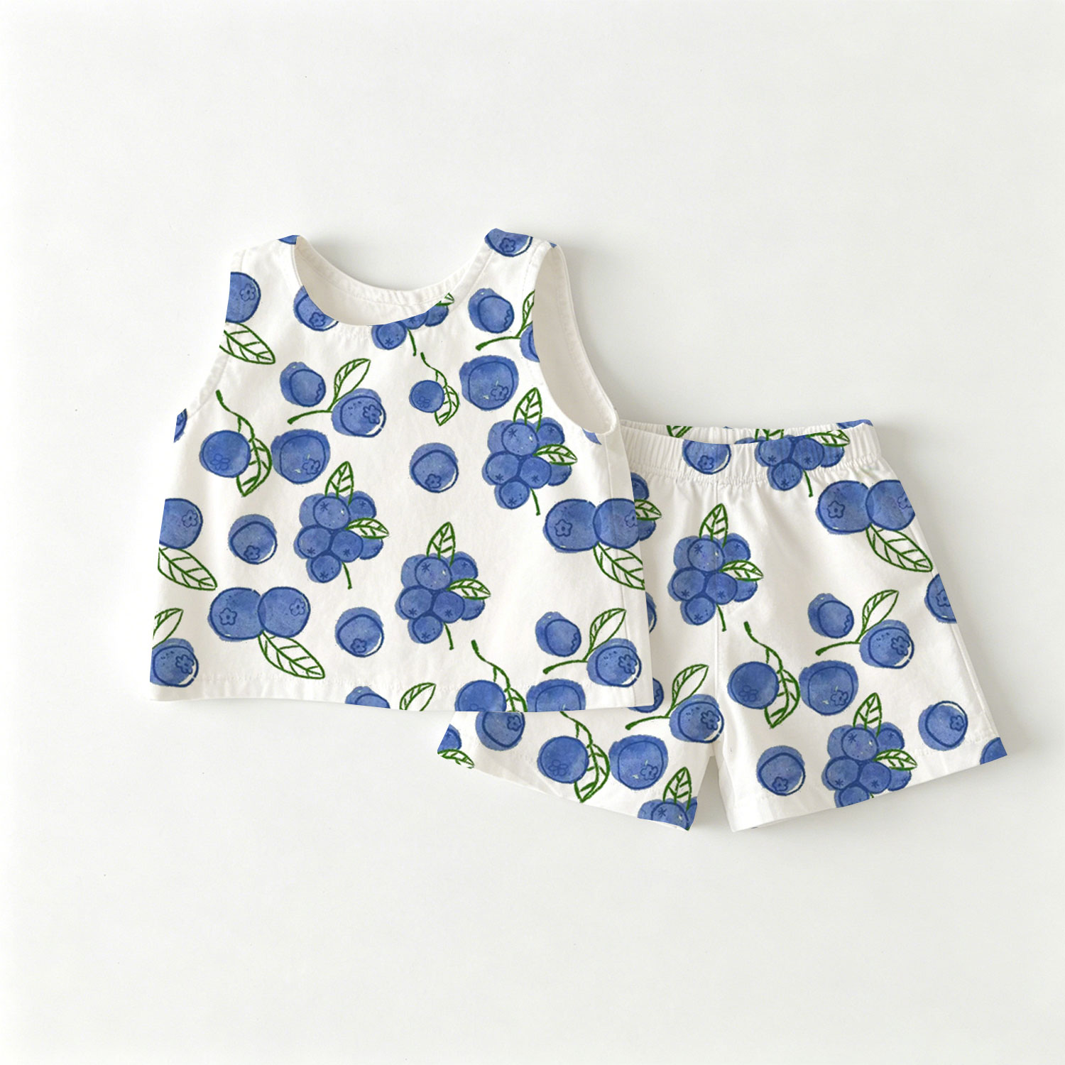 Completo da neonata/bambina composto da top e pantaloncini bianchi con stampa di mirtilli, due pezzi. - Bianco - 3-4 anni - image 1