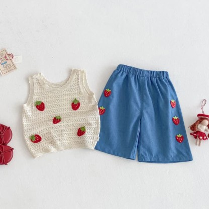 Canotta/pantaloncini in maglia a forma di fragola per neonati - image 14