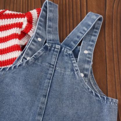 Completo da bambina composto da top a righe e salopette in denim con stampa floreale, due pezzi. - image 8
